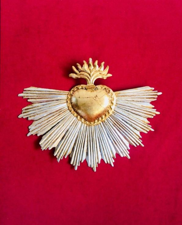 Maxi radiant ex voto heart covered with gold leaf